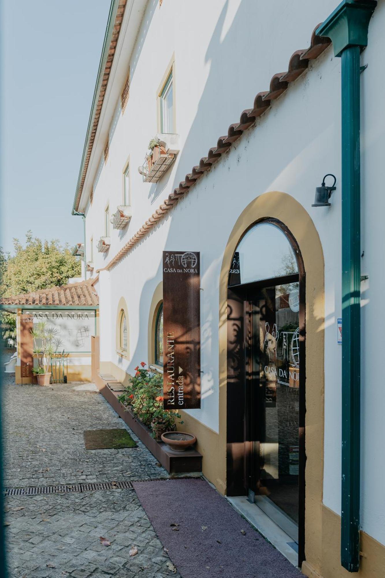Hotel Casa Da Nora Leiria Exterior photo